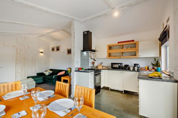 Swn y Mor Cabin